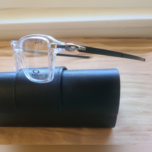 NEW & AUTHENTIC OAKLEY FRAME MODEL OX8166, SIZE 54-16-140, COLOR CLEAR POLISH - Picture 2 of 4